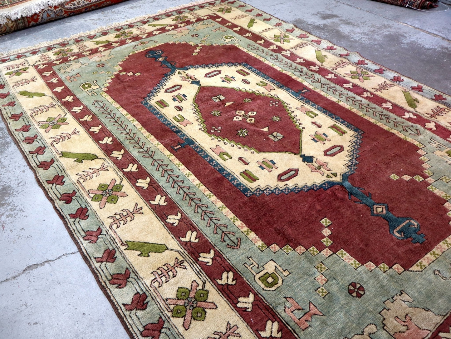 Turkish Niğde Rug | 7' 6" x 11' 6" - Velora Luxury Fashion