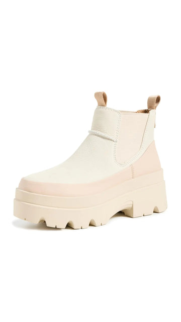 UGG Womens Brisbane Chelsea Boot SEA Salt 7 - Velora Luxury Fashion