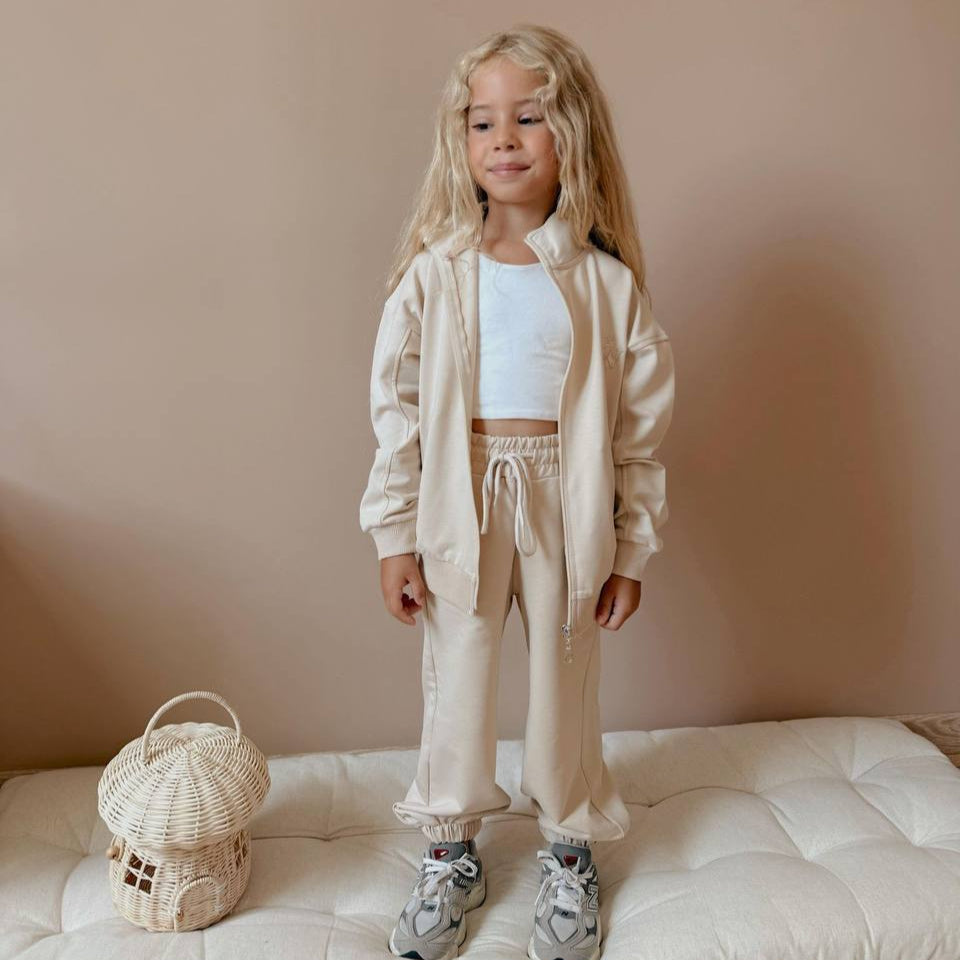Urban Cool Girls Jogger Set - Velora Luxury Fashion