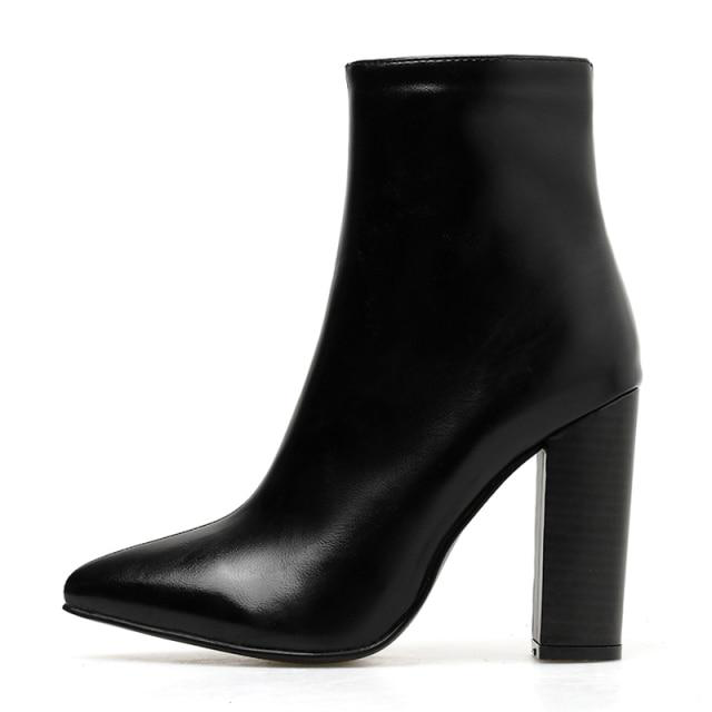 Western Block Heel - Velora Luxury Fashion