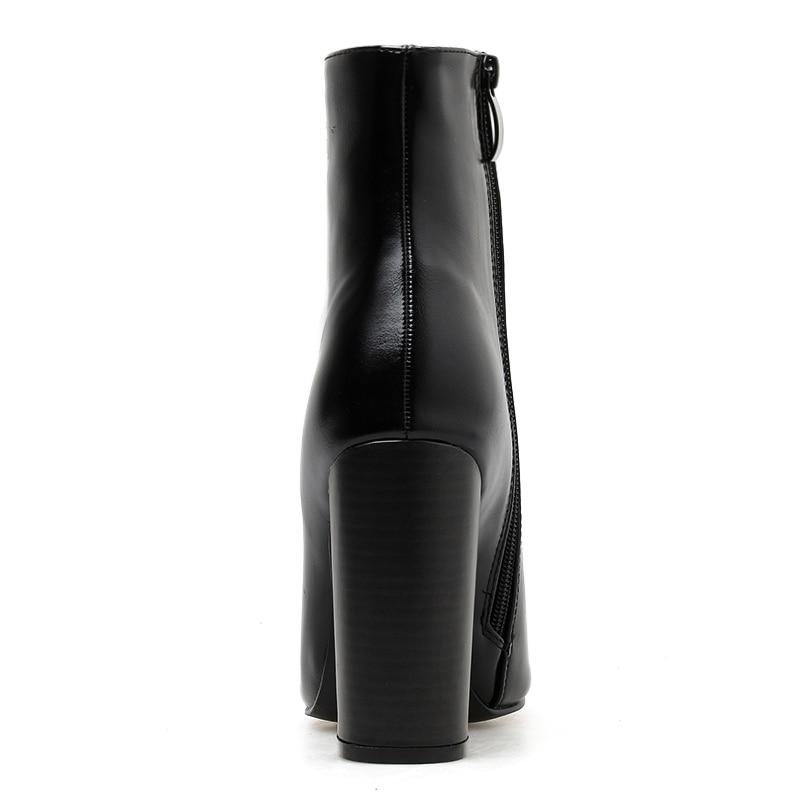 Western Block Heel - Velora Luxury Fashion