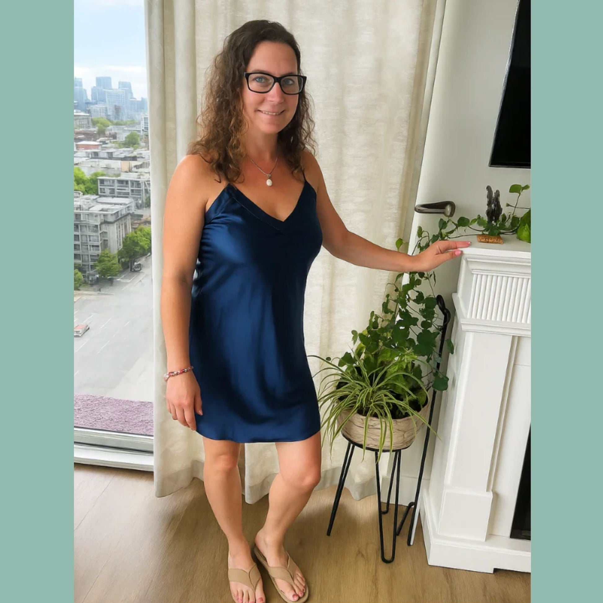 Women's Short Nightgown Mulberry Silk  Navy - Velora Luxury Fashion