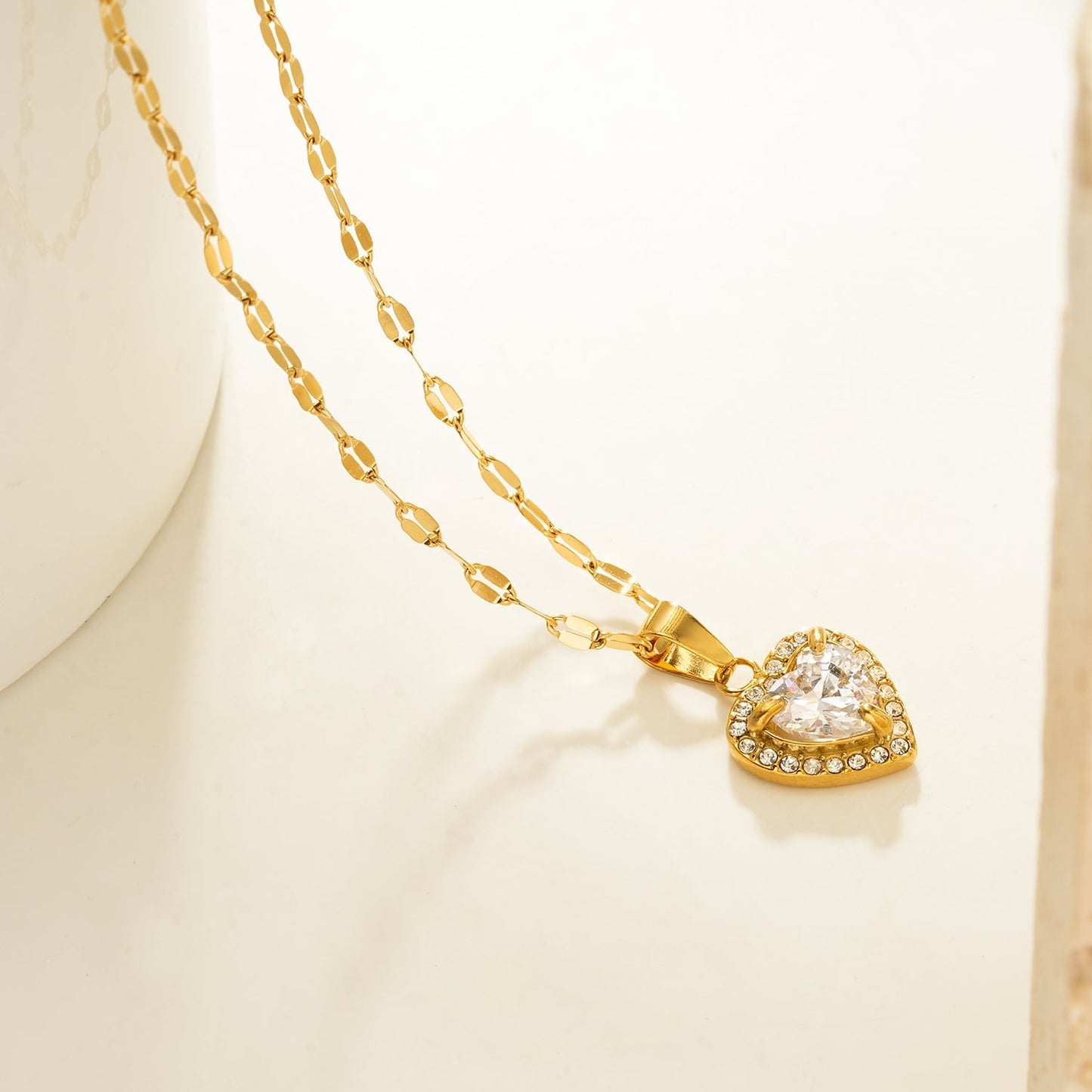 ZITA Gold: Gucci-Style Dainty Chain Necklace with Sparkling Petit Pavé Heart Pendant - Velora
