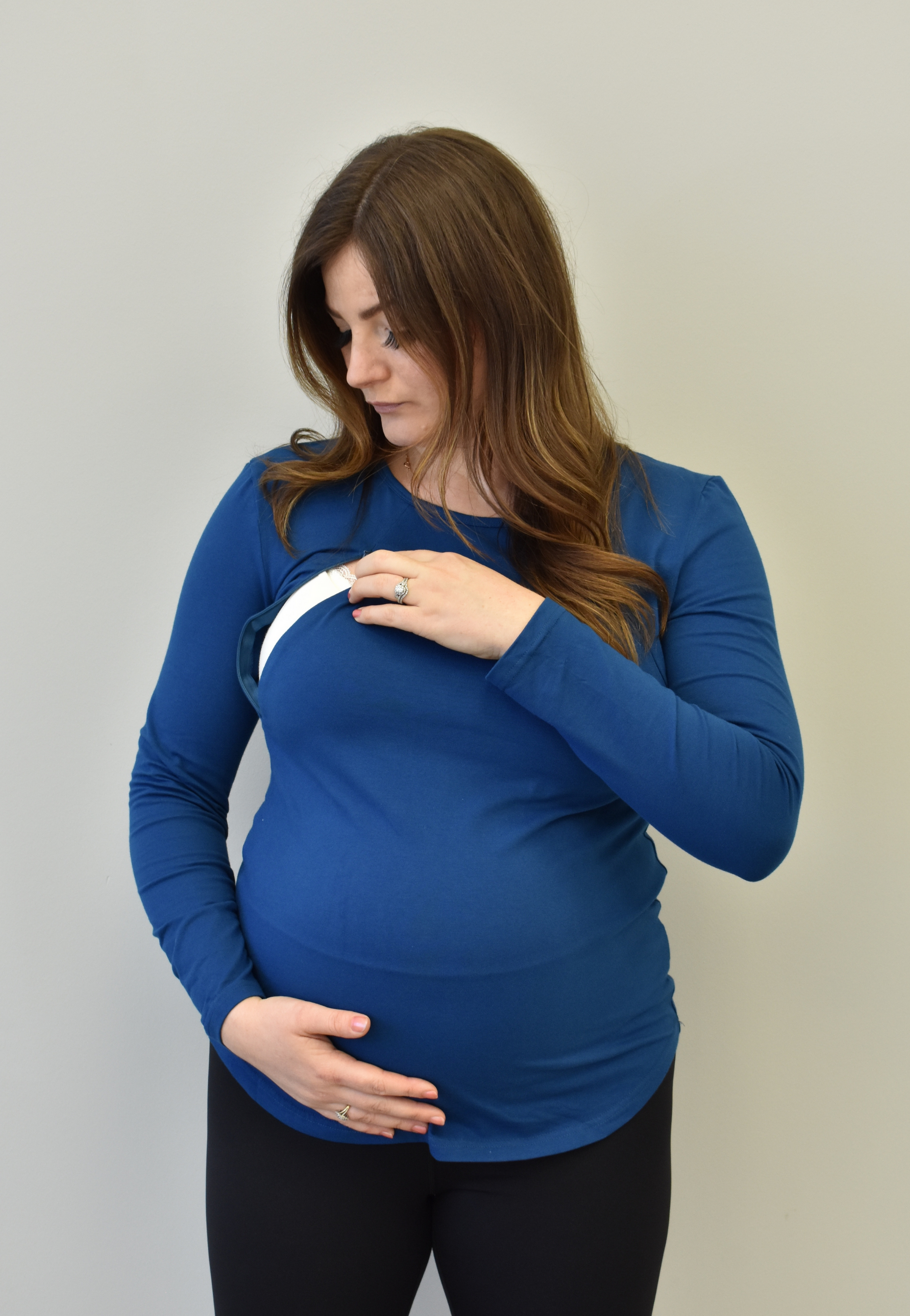 Zoe Zipper Long Sleeve Nursing Top - Velora Luxury Fashion