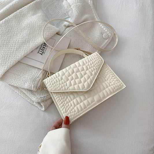 Elegant Simple And Fashionable Handbag - Velora