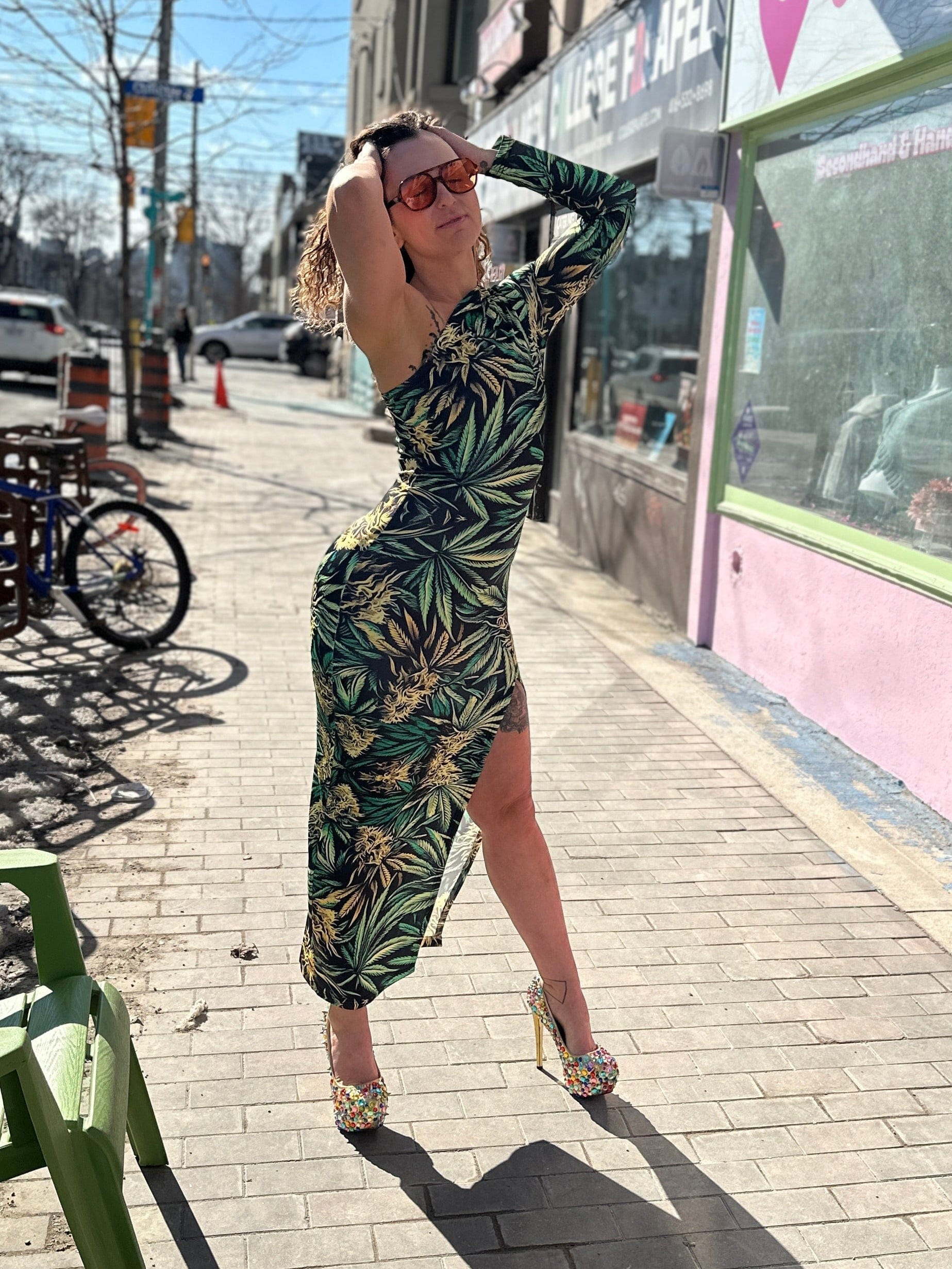 Big Buds One-Shoulder Slit Maxi Dress - Velora