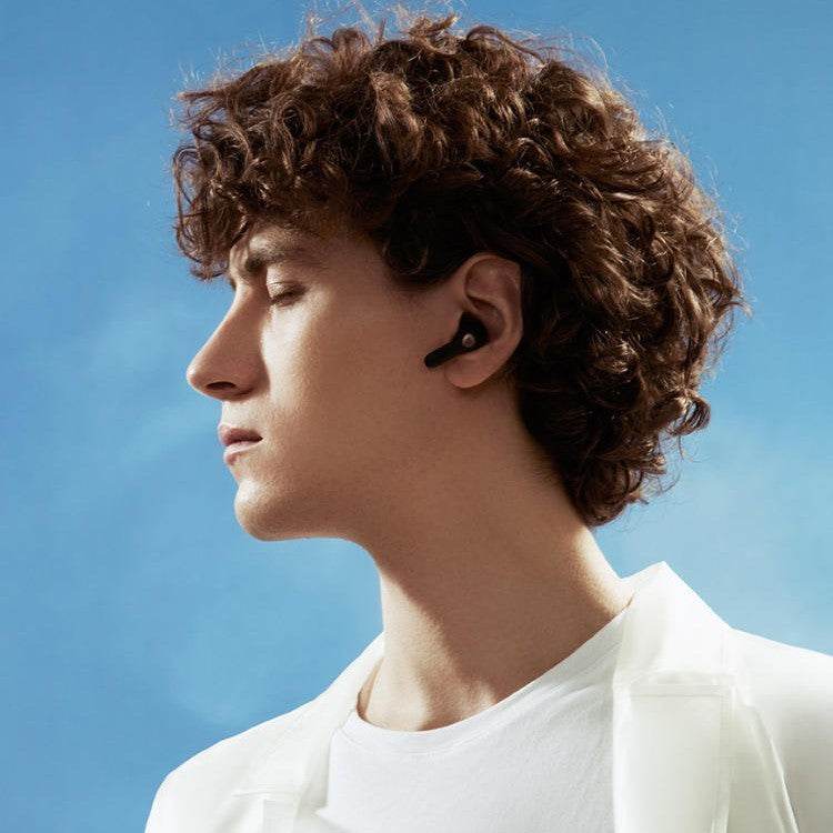 Bluetooth Earphones Are Truly Wireless - Velora