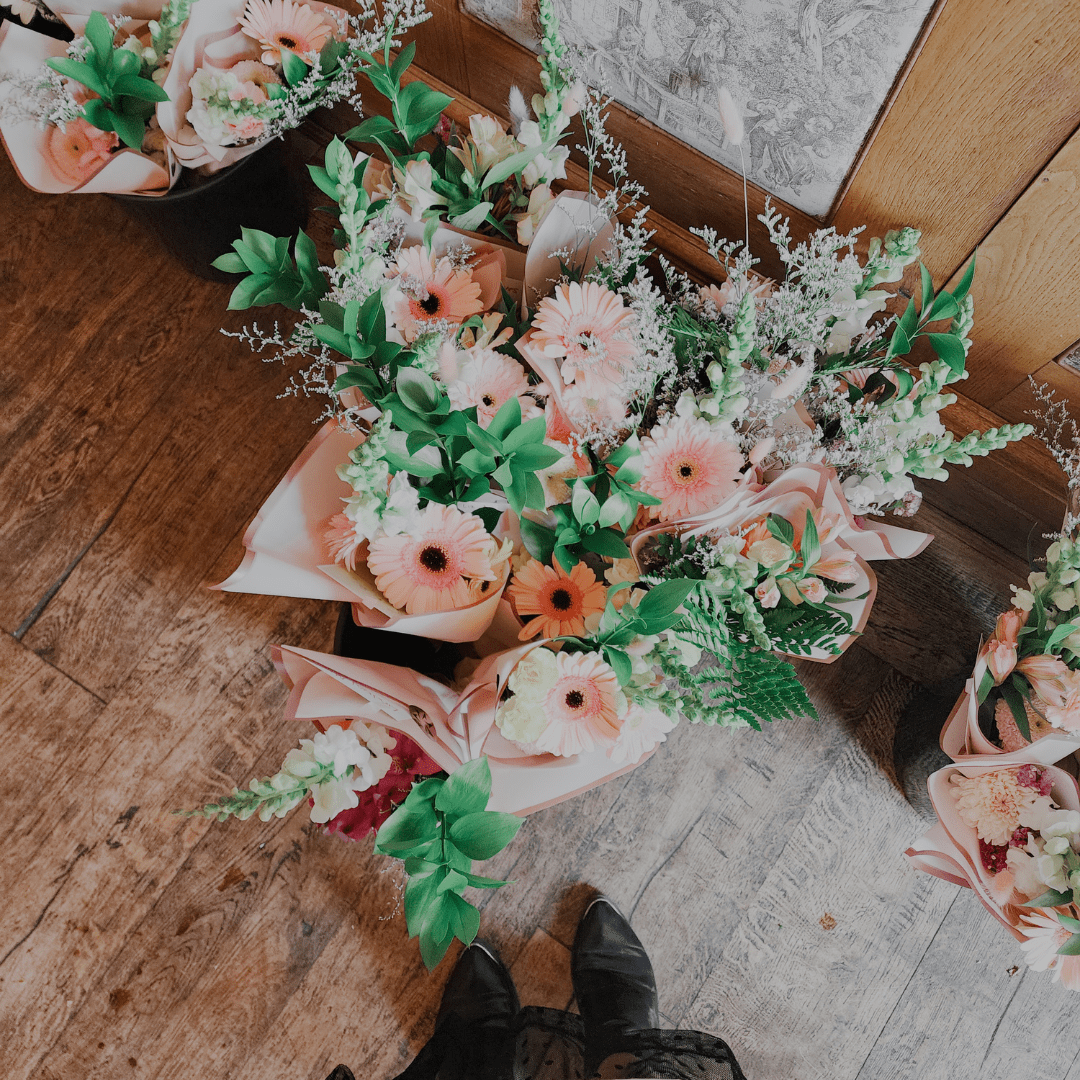 Bloom Bar Experience - Flower Bar Toronto - Velora Luxury Fashion