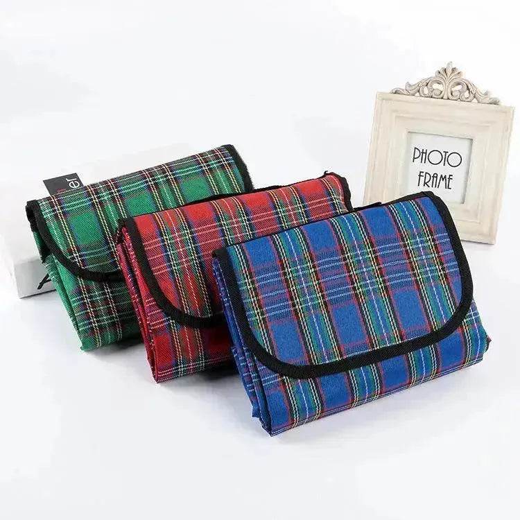 Camping Mat Plaid Folding Camping Mattress Baby Climb Outdoor Waterproof Beach Picnic Blanket For Multiplayer Picnic - Velora
