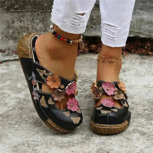 Closed-toe Women Non-slip Floral Slippers - Velora