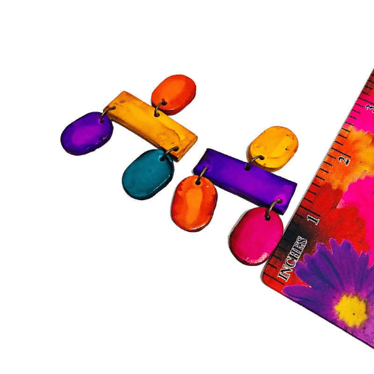 Colorful Statement Necklace with Geometric Style - Velora Luxury Fashion