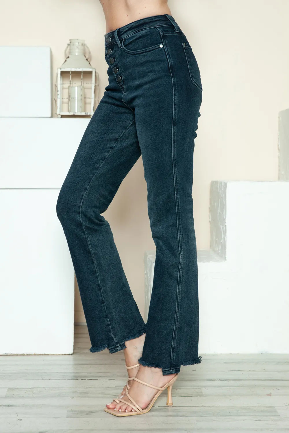 Judy Blue Full Size Button Fly Hem Destroy Straight Jeans - Velora