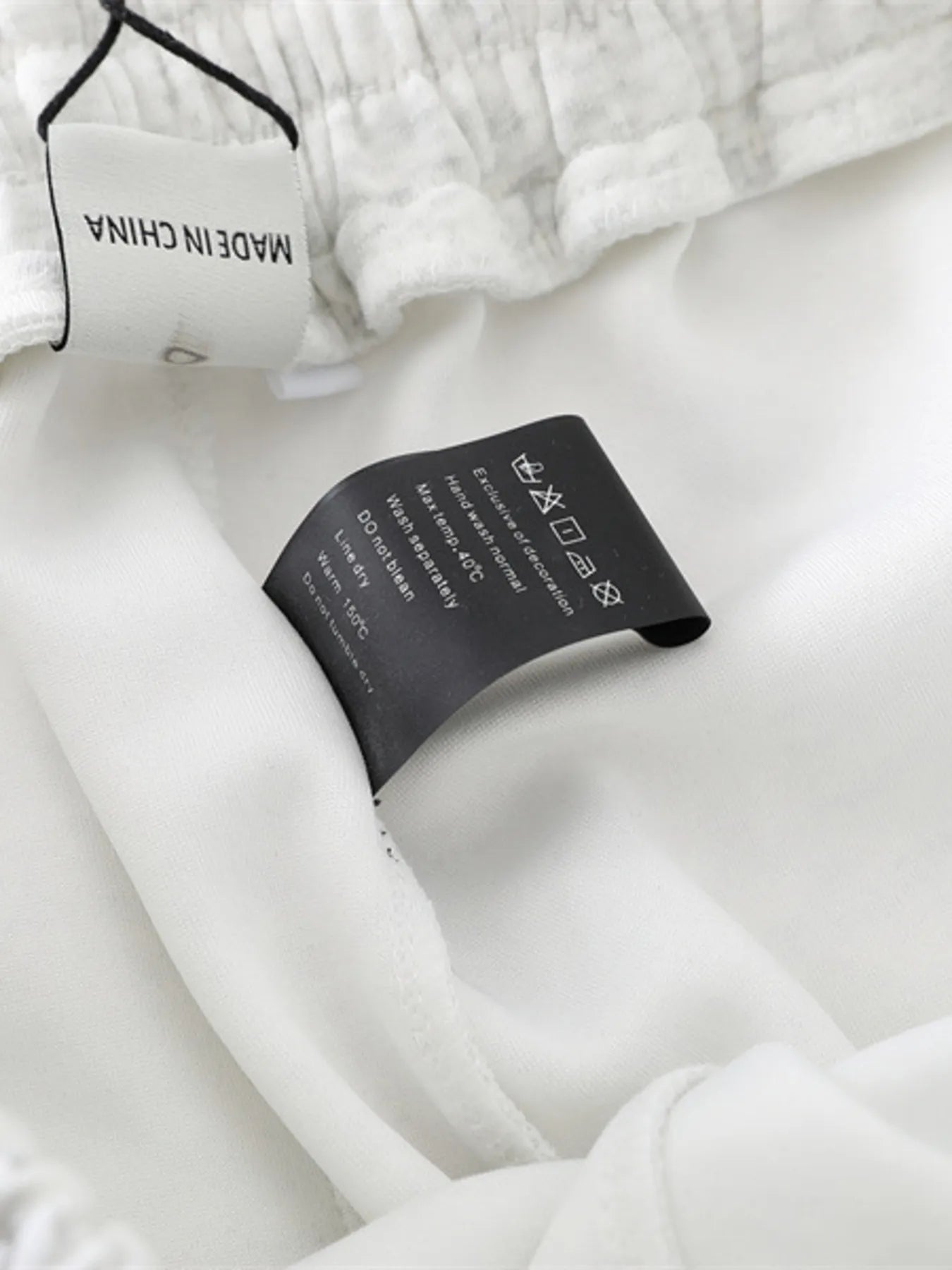 Men's Contrast Drawstring Shorts - Velora