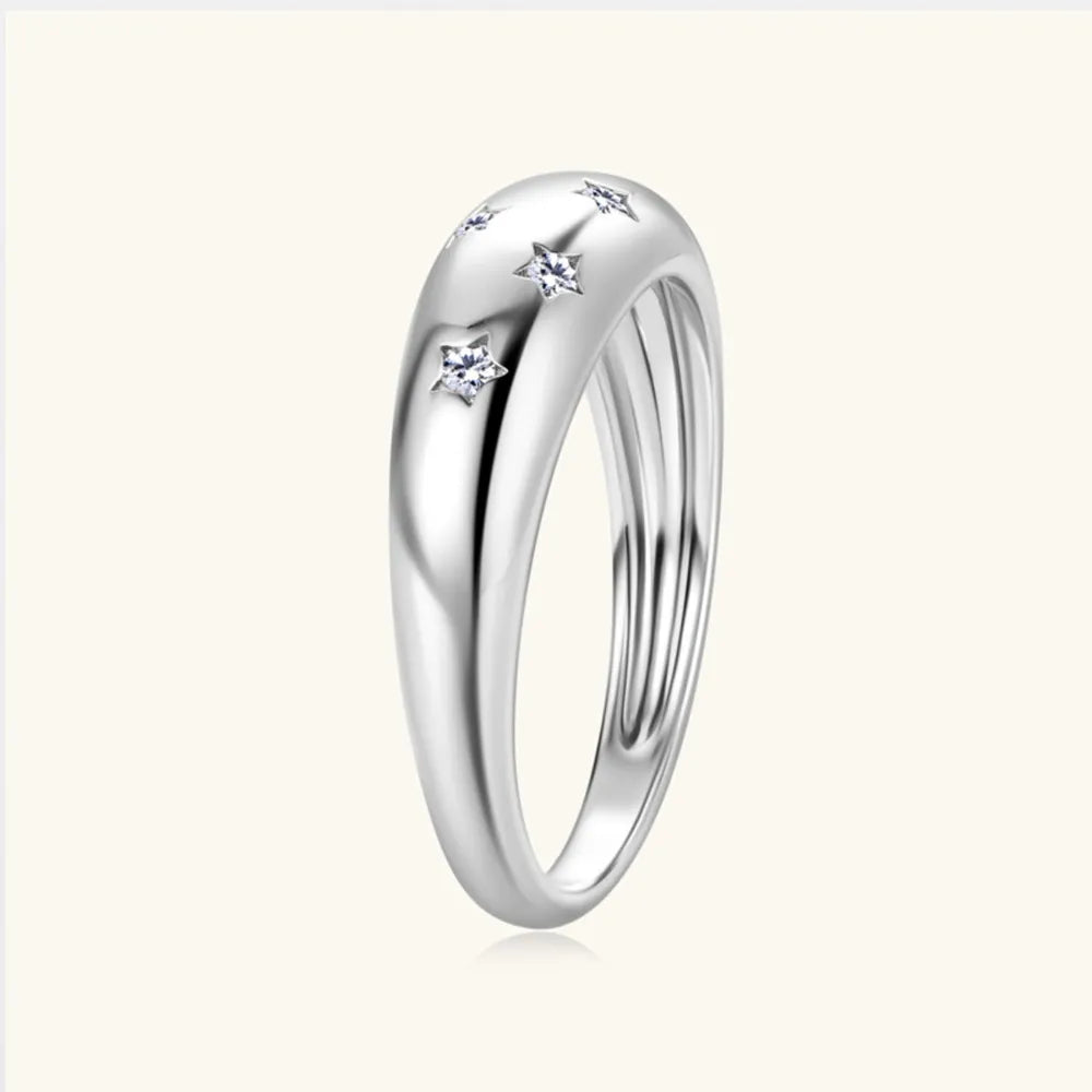 925 Sterling Silver Inlaid Moissanite Star Ring https://like2b-uy
