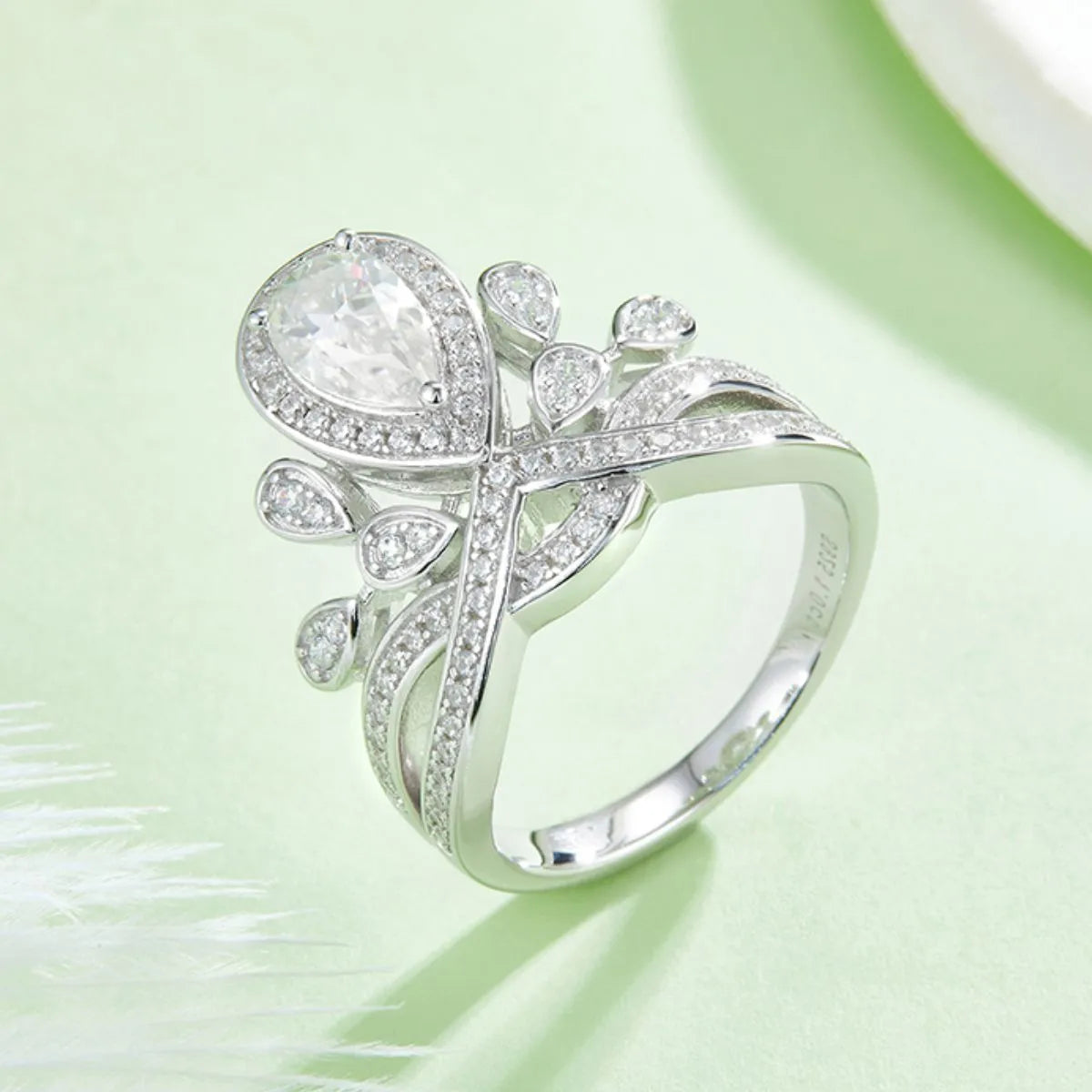 1 Carat Moissanite 925 Sterling Silver Ring