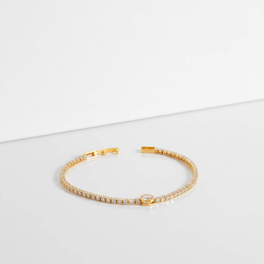 Luxury Zirconia Tennis Bracelet in 18K Gold – LeDeSaRa Jewelry