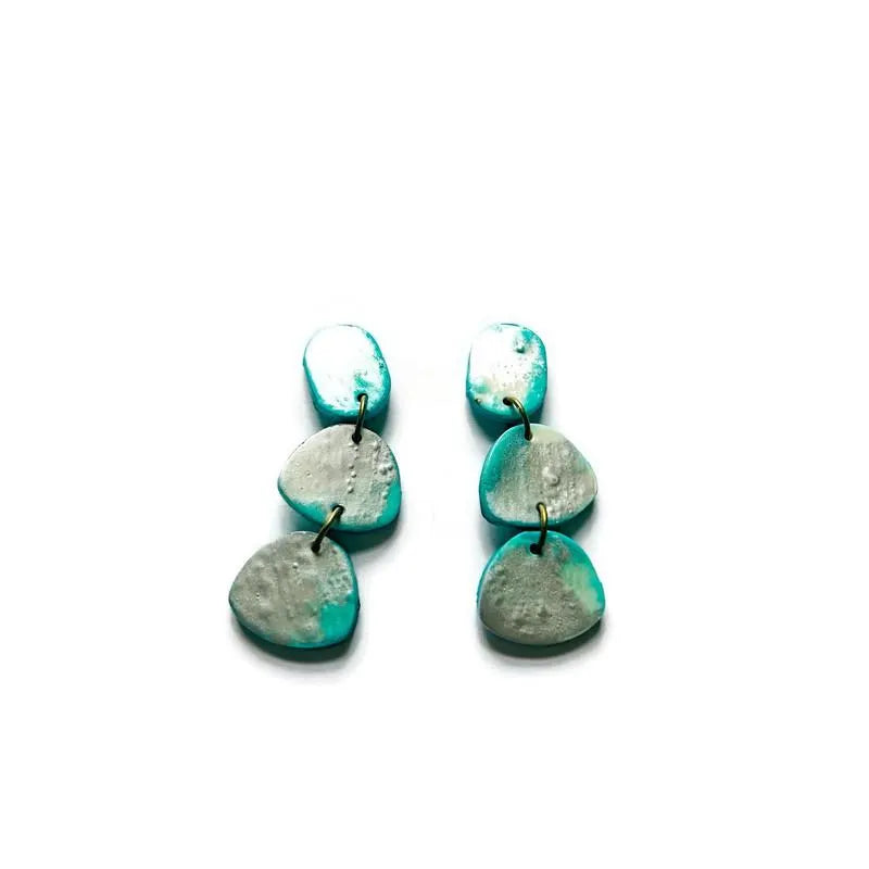 Handmade Necklace & Earrings Set in Turquoise and Silver - Velora Luxury Fashion