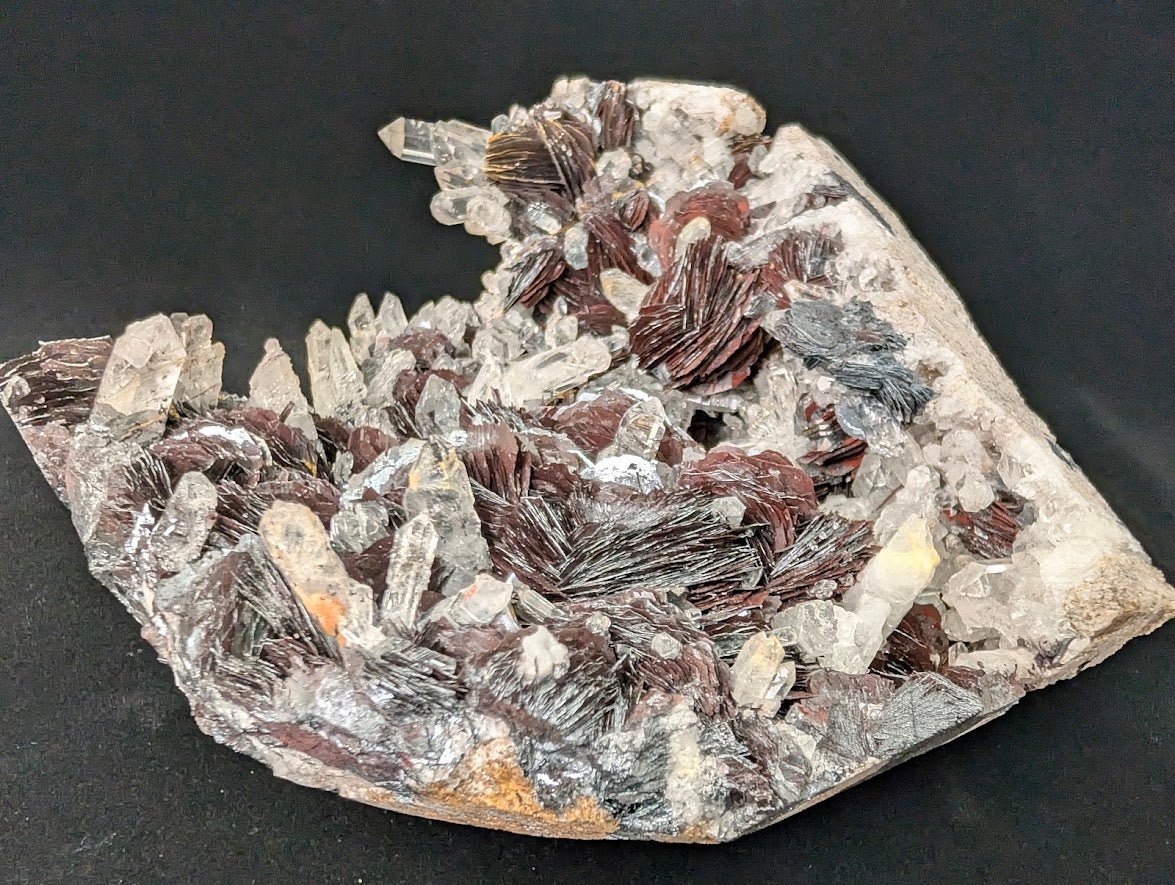 Museum-Grade Magnetic Iron Rose Hematite with Quartz – Jinlong Hill, Guangdong, China