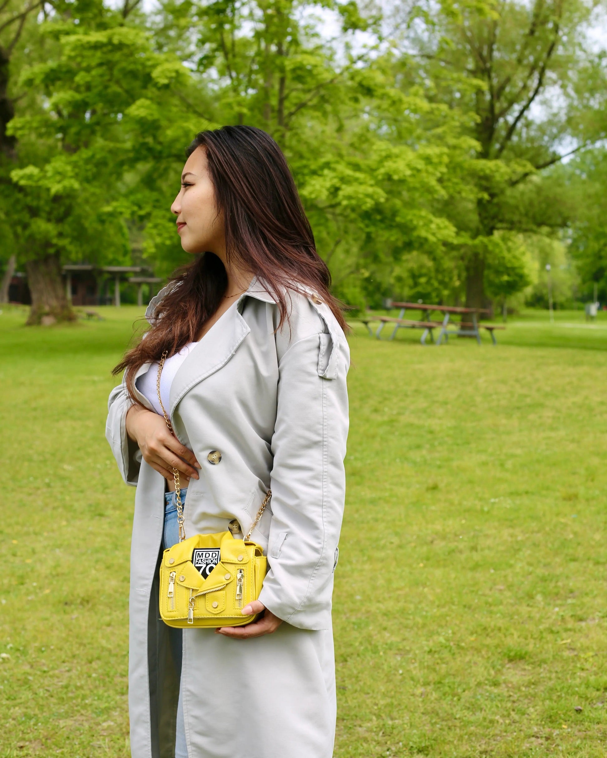 NOVA Mini Leather Crossbody Bag with Chain Strap - Velora