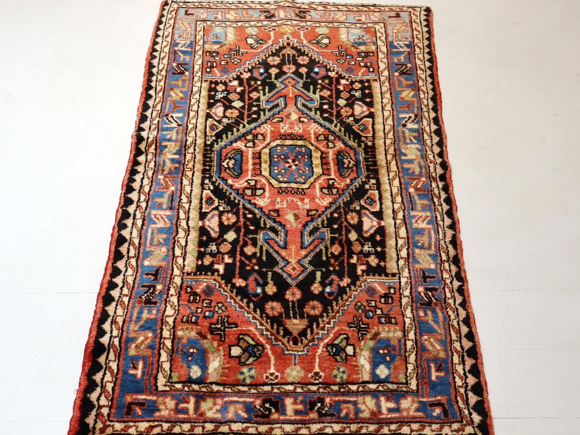 Persian Hamadan Rug | 2' 10” x 4' 11" - Velora