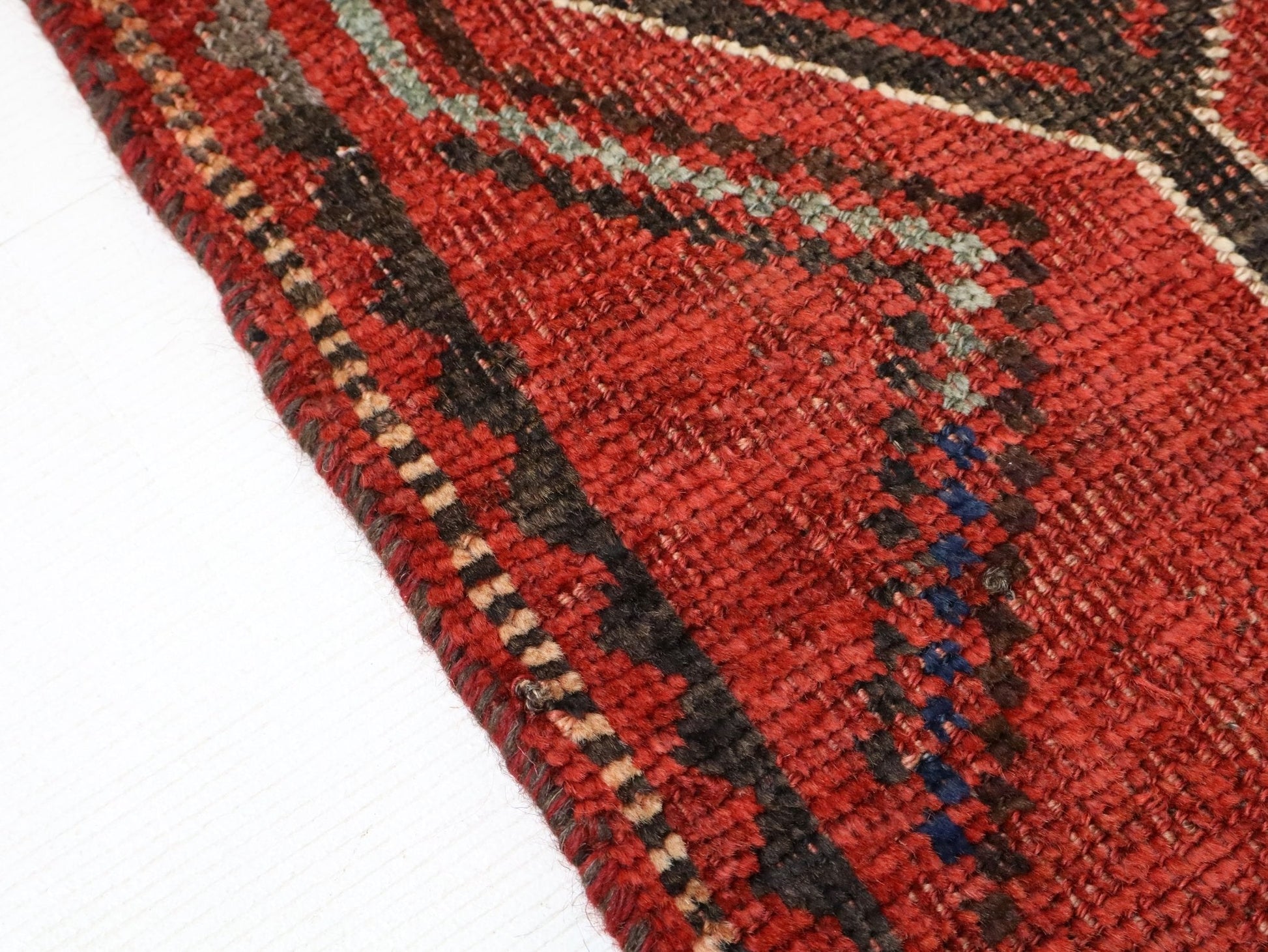 Persian Luri Runner Rug | 3' 1” x 8' 8" - Velora