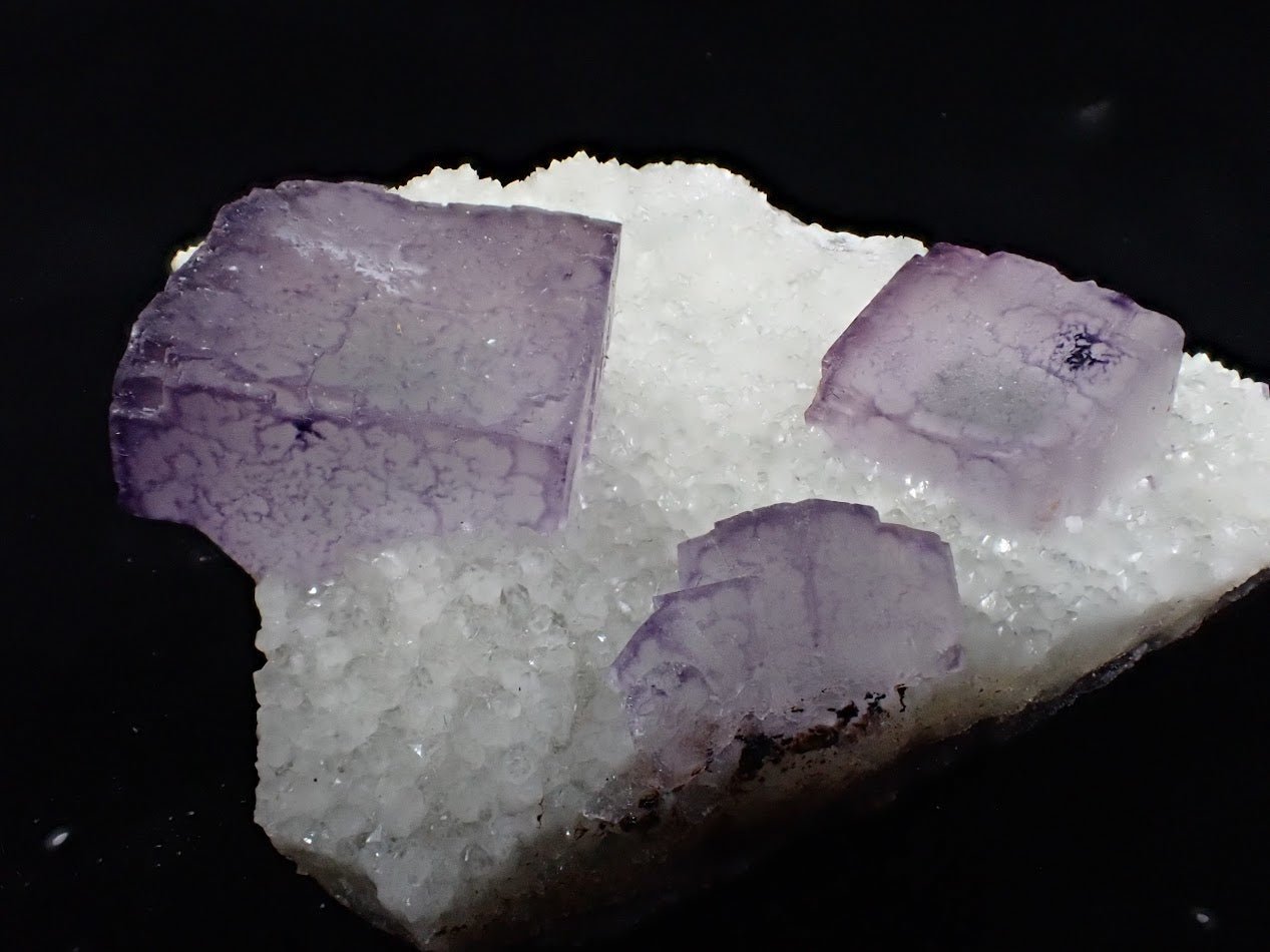 QR Code Window Fluorite with Phantom – Guizhou, China