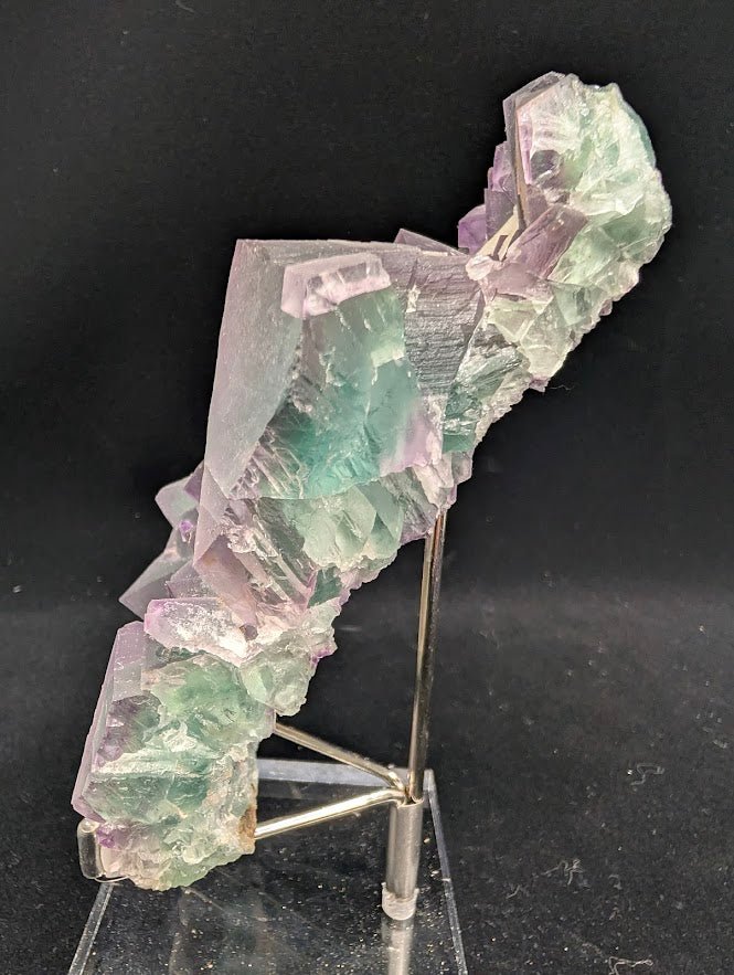 Rare De’an Fluorite Cluster – UV Reactive Green & Purple Crystal from Jiangxi, China
