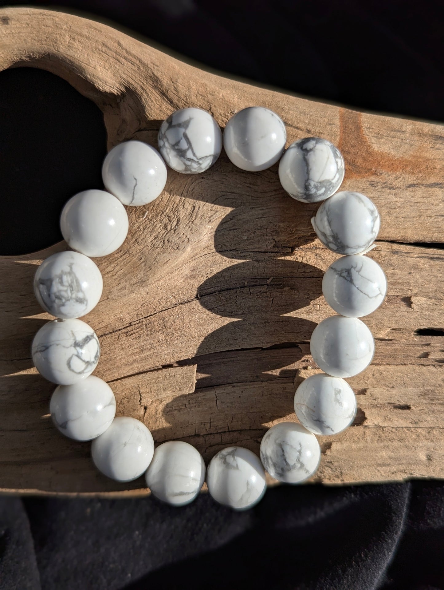 Howlite Bracelet — Chip, 6mm, 8mm & 12mm Round Beads