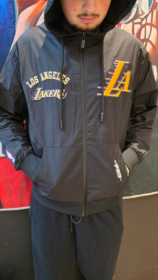 NBA LOS ANGELES LAKERS CLASSIC WIND SUIT MEN'S WOVEN FULL ZIP PULLOVER HOODIE BLL5515998-BLK - Velora