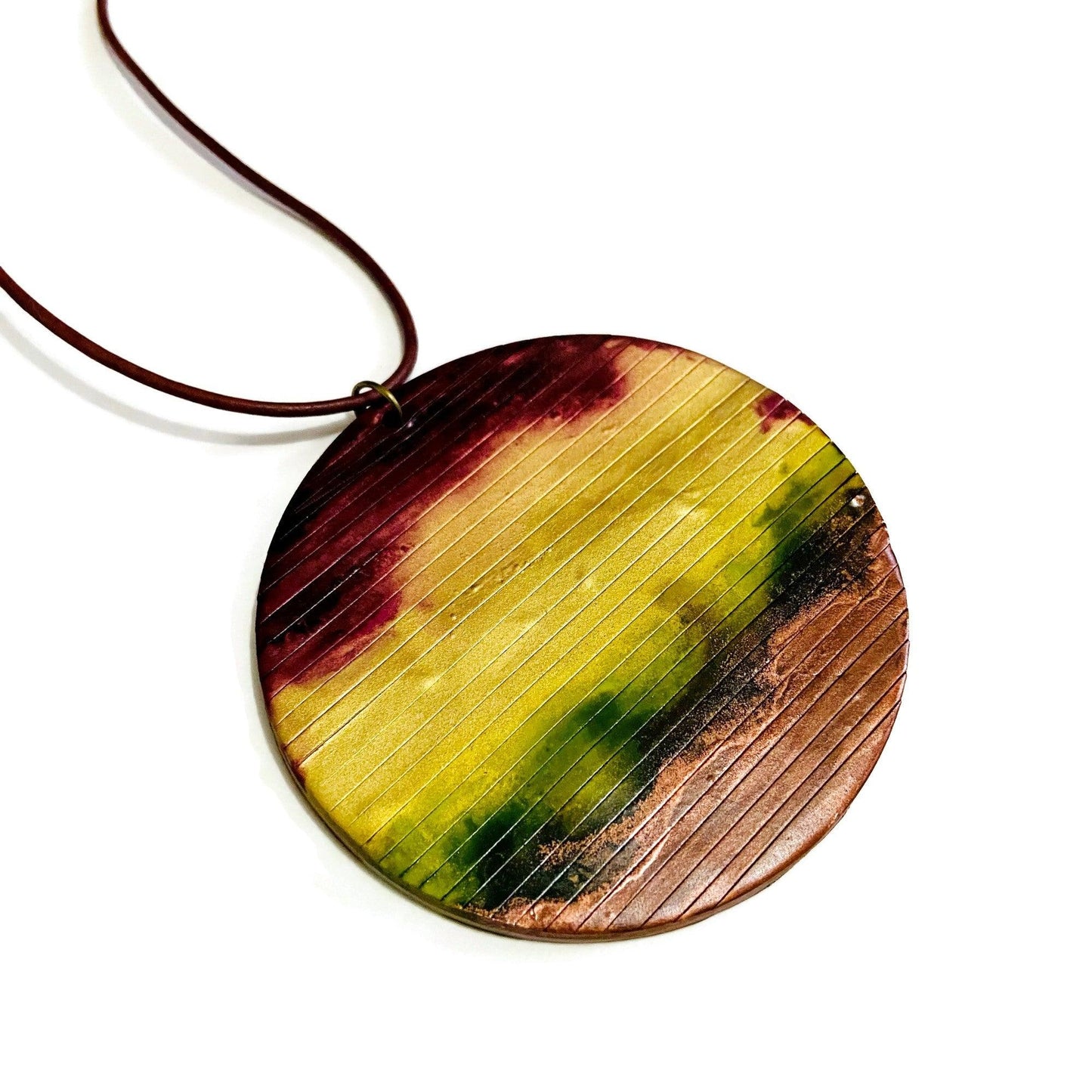 Rustic Chunky Circle Pendant Necklace - Velora Luxury Fashion