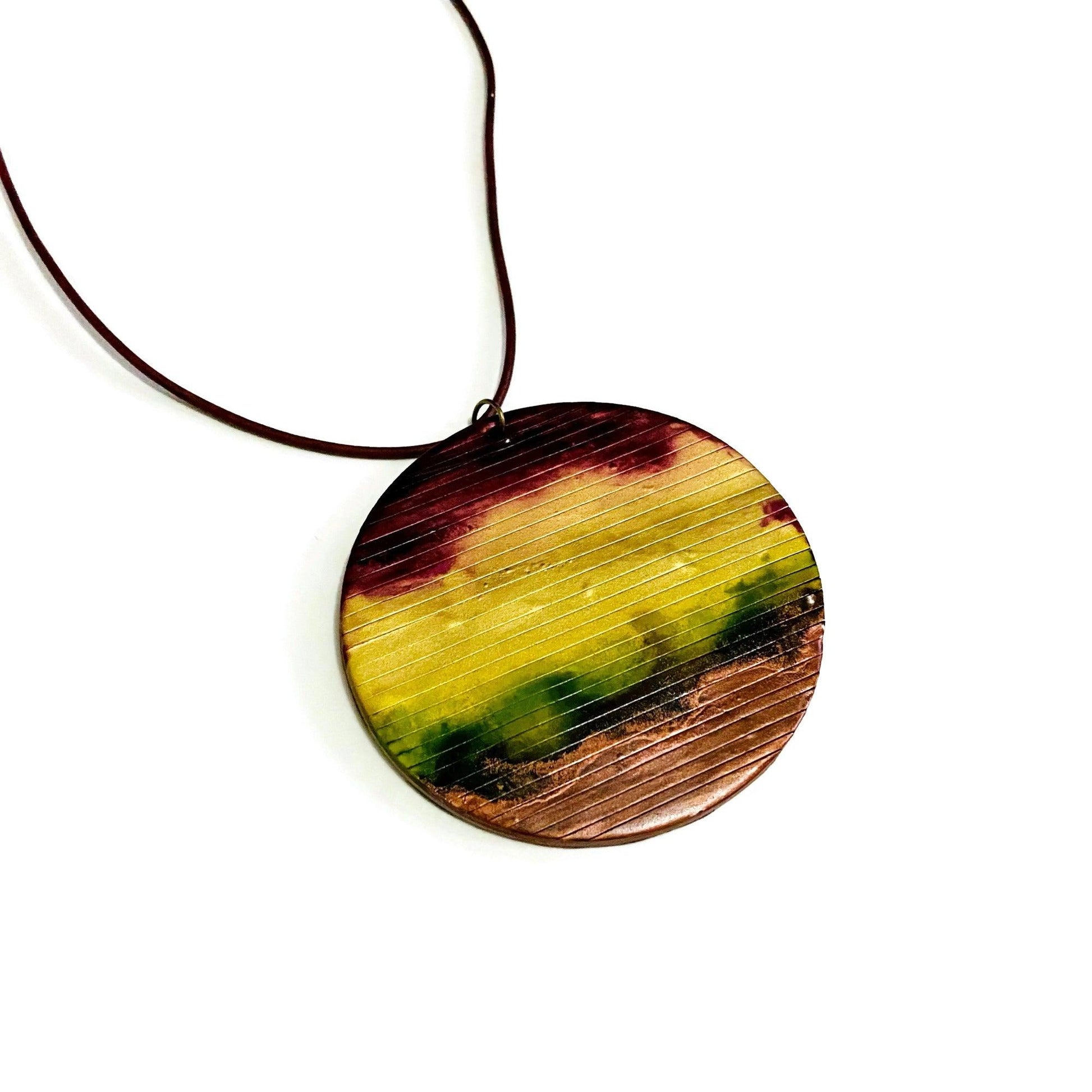 Rustic Chunky Circle Pendant Necklace - Velora Luxury Fashion