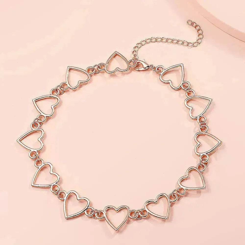Simple Hollow Heart Temperament Peach Heart Clavicle Chain Necklace for Women - Velora