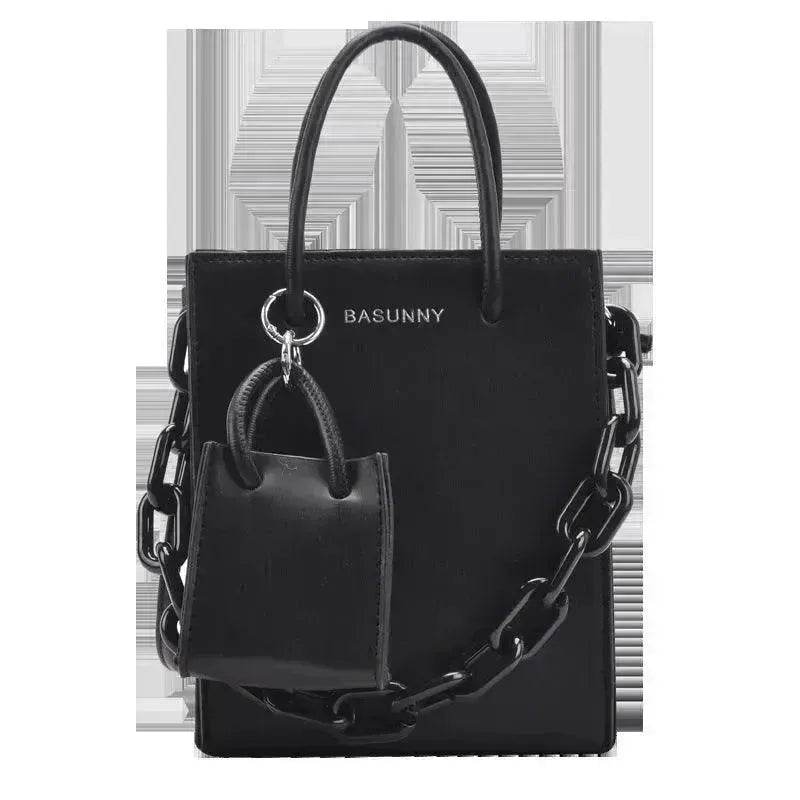 Simple Medium Size Chain Plain Shoulder Handbag - Velora