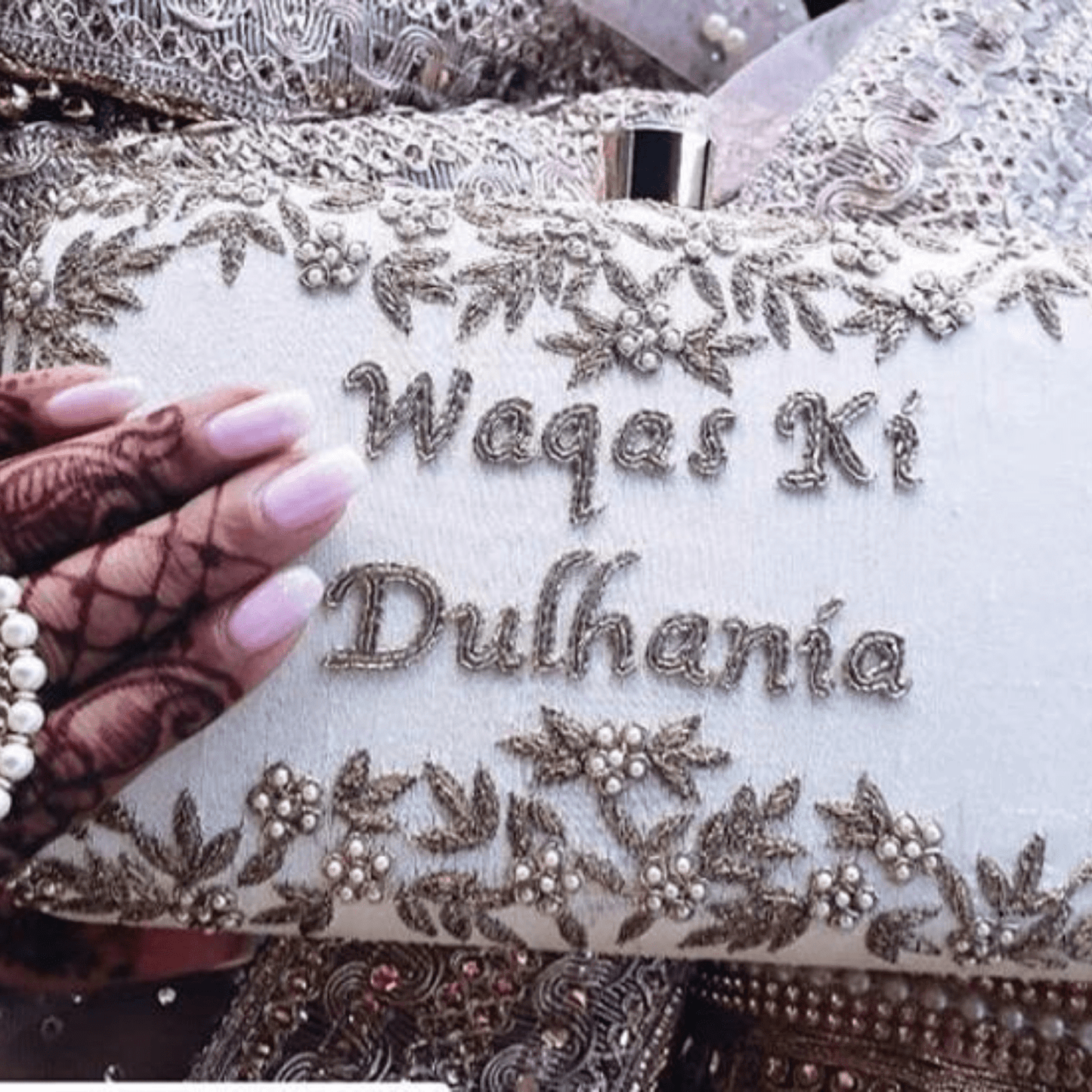 Thread magic 4 - Velora Luxury Fashion