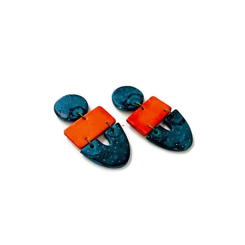 Unique Jewelry Set with Bib Necklace and Statement Earrings - Velora Luxury Fashion