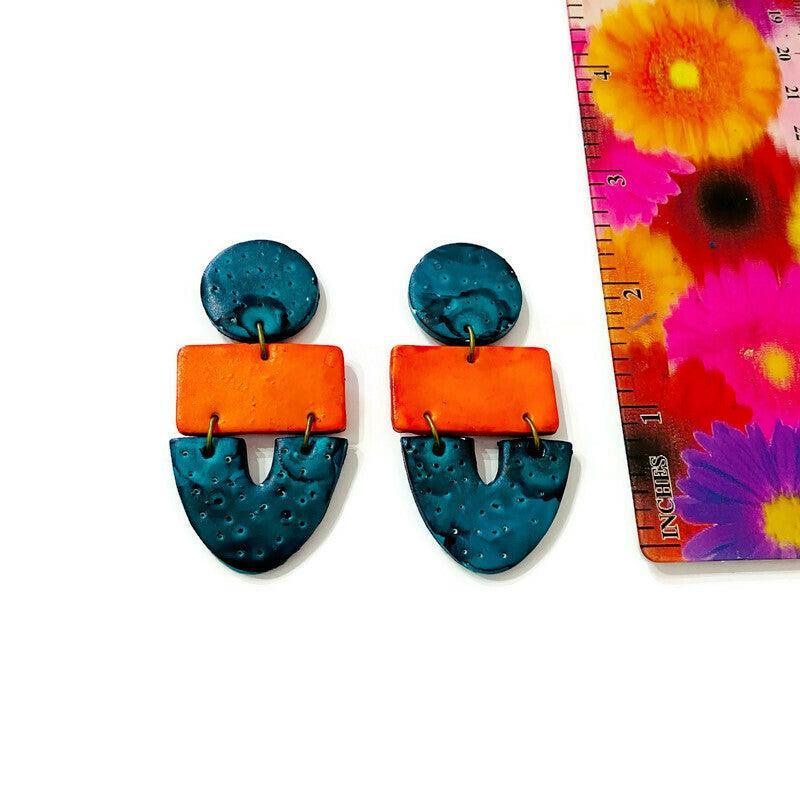 Unique Jewelry Set with Bib Necklace and Statement Earrings - Velora Luxury Fashion