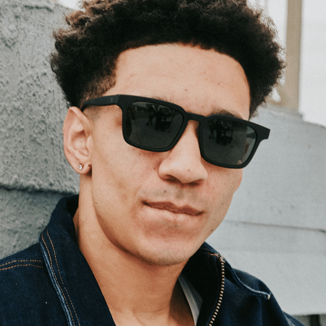 BENNY - Matte Black
